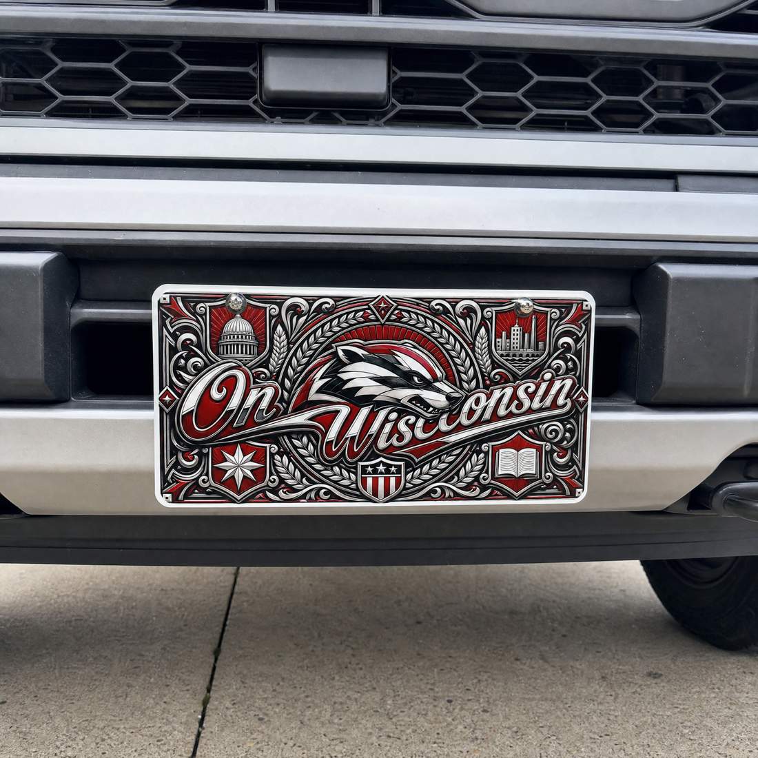 Flat Print On Wisconsin Badgers Aluminum Car Tag Plate