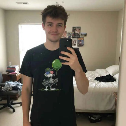 Patriotic Oregon Duck T-Shirt - USA Sunglasses & Green Balloon Graphic Tee